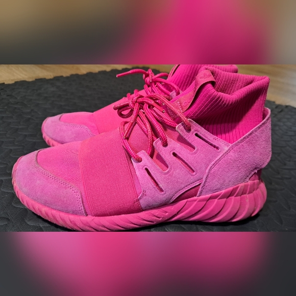 Tubular Doom's - Picture 2 of 4